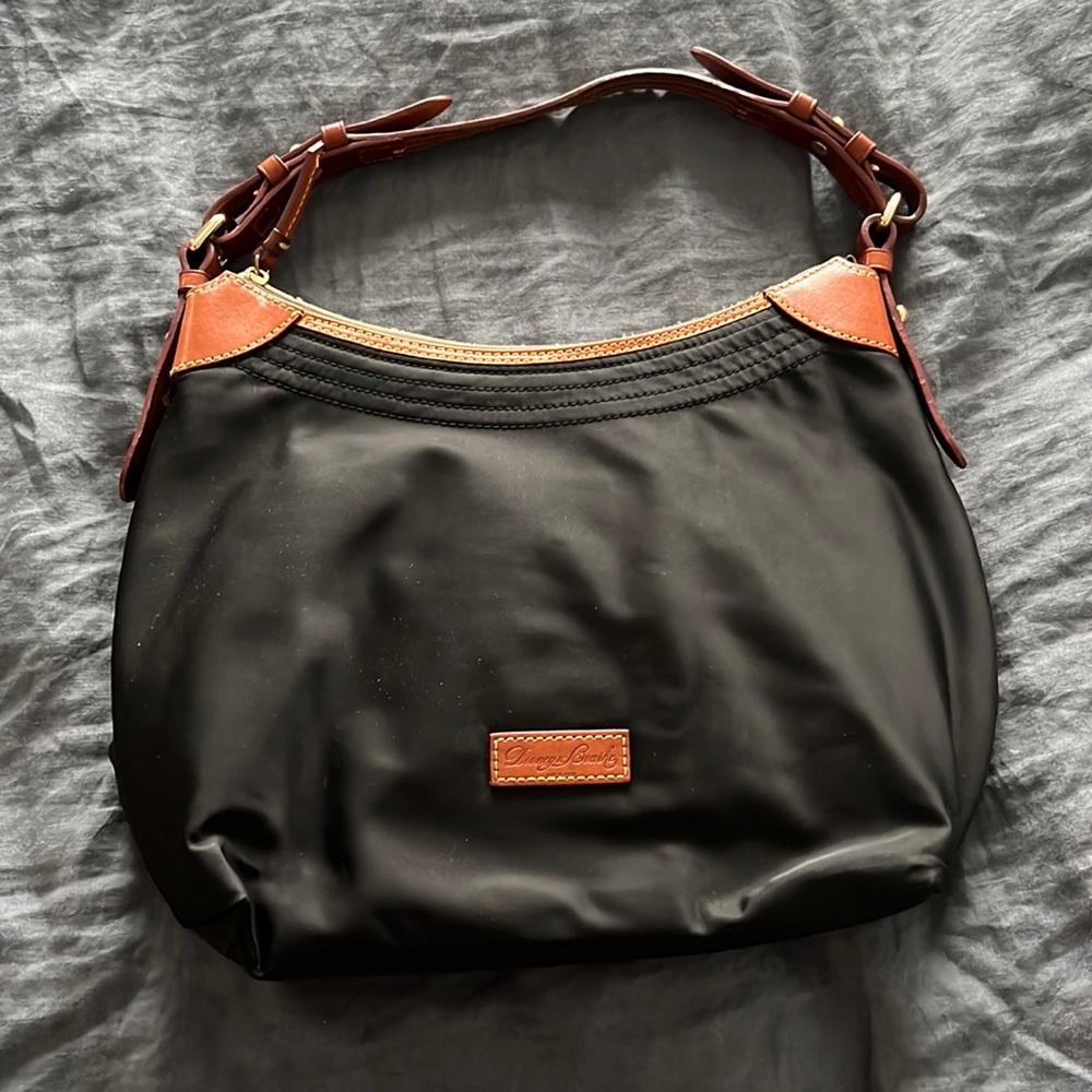 D&B shoulder bag